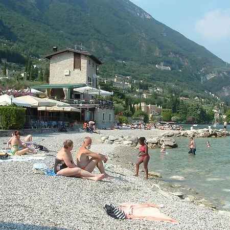 L' Imbarcadero * Gargnano